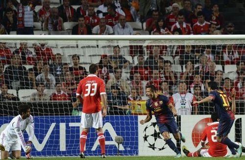 Barcelona's Alexis Sanchez (2nd R) celebrates after scoring