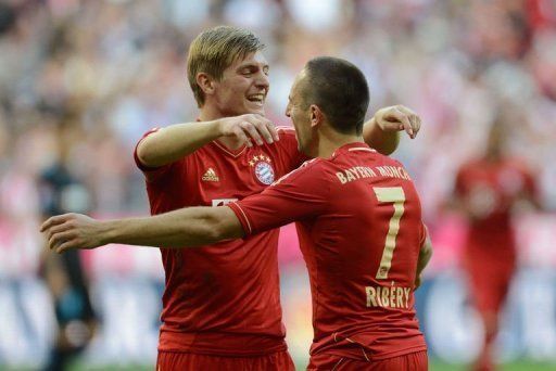 Bayern Munich&#039;s Franck Ribery and Toni Kroos celebrate scoring against Hoffenheim