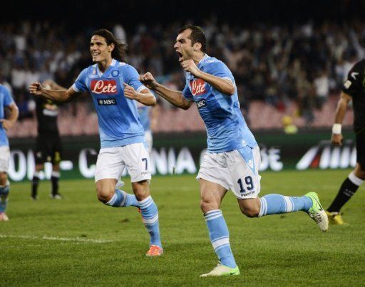 SC Napoli&#039;s Goran Pandev (R) celebrates with teammate Edinson Cavani after scoring