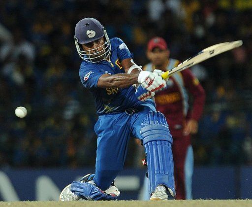 Sri Lanka&#039;s Mahela Jayawardene admitted his team choked in the World Twenty20 final against the West Indies