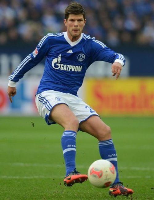 Schalke's striker Klaas-Jan Huntelaar