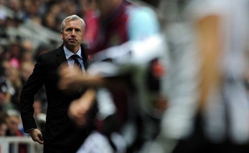 Newcastle United v West Ham United - Premier League