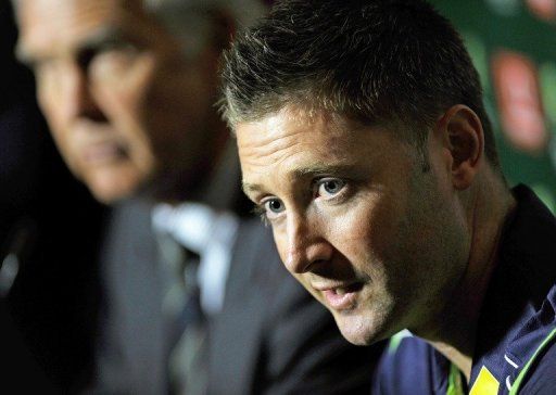 Michael Clarke wants Australia&#039;s batsmen to blunt the vaunted South African pace attack by waging a war of attrition