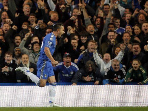 Chelsea&#039;s John Terry celebrates scoring the opening goal