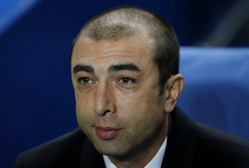 Chelsea manager Roberto Di Matteo has played down the reports that Frank Lampard was considering a move to China