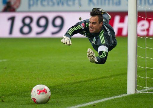 Wolfsburg&#039;s goalkeeper Diego Benaglio in action
