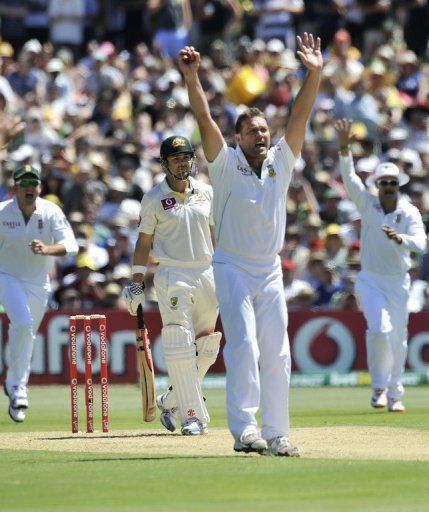 Kallis will not bowl again in the match but will be able to bat