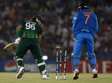 Bhuvneshwar Kumar - The case of swinging deliveries