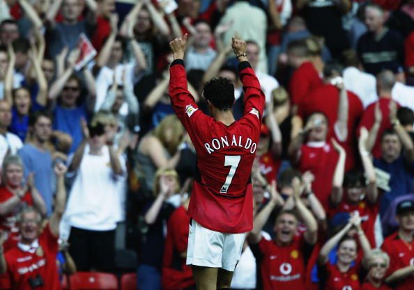 Cristiano Ronaldo of Manchester United salutes the fans