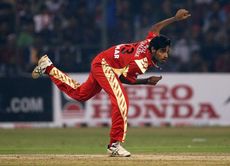 Hope to play alongside Tendulkar in Tests: Bhuvneshwar