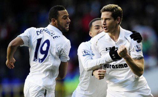 Jan Vertonghen celebrates scoring the only goal of the game against Swansea on December 16, 2012