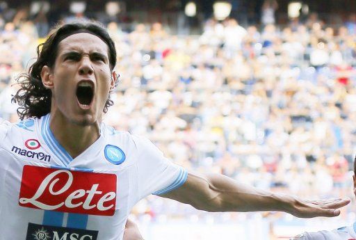 Napoli&#039;s Edison Cavani celebrates after scoring at Luigi Ferraris stadium in Genova on September 30, 2012