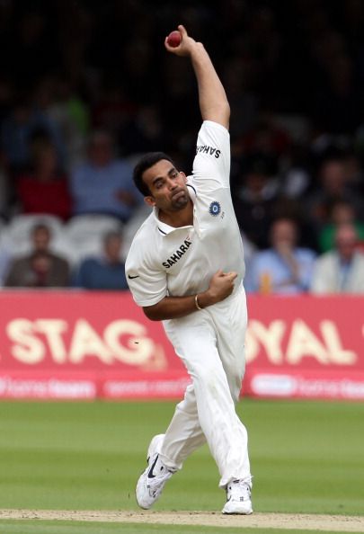 India&#039;s bowler Zaheer Khan bowls against