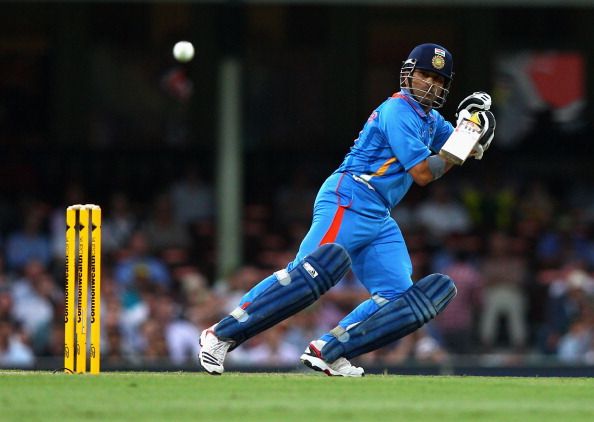 Australia v India - Tri-Series Game 10