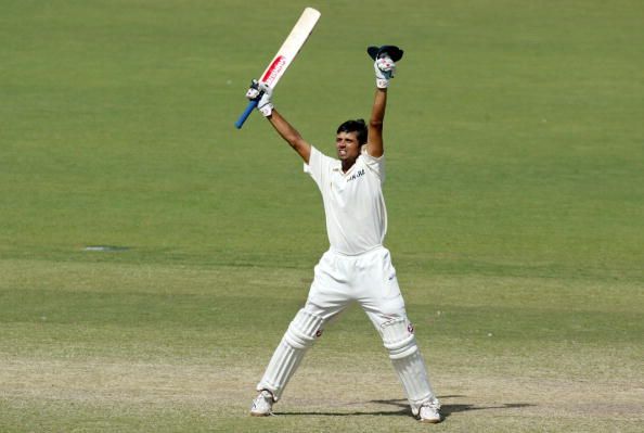 India batsman Rahul Dravid celebrates af