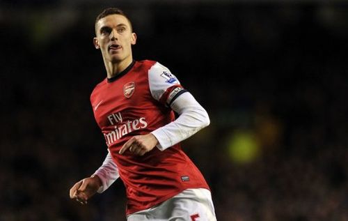 Arsenal defender Thomas Vermaelen in action against Everton at Goodison Park on November 28, 2012