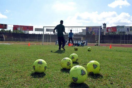 Ethiopian football players take part in a training session on January 10, 2013 in Addis Ababa