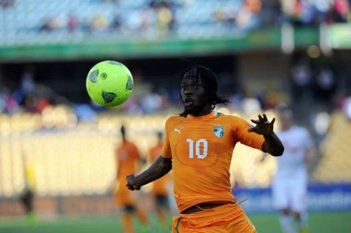 Ivory Coast forward Gervinho eyes the ball in Rustenburg on January 26, 2013