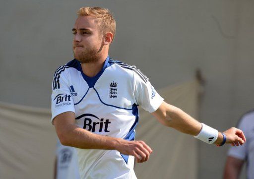 Stuart Broad warms up during a training session in Ahmedabad, India on November 13, 2012