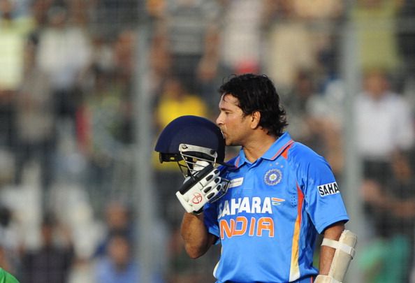 Indian batsman Sachin Tendulkar kisses h