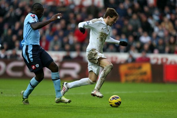 Swansea City v Queens Park Rangers - Premier League