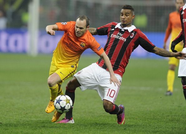 AC Milan v Barcelona - UEFA Champions League Round of 16