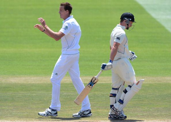 Does Morne Morkel(L) have the consistency to produce a match-winning display in unfamiliar conditions?