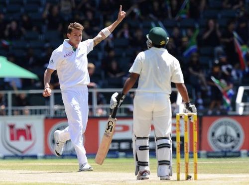 Dale Steyn (left) celebrates the wicket of Shafiq Asad at Wanderers Stadium on February 4, 2013