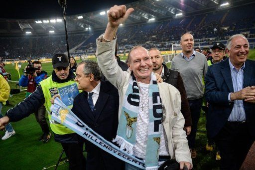 Former Lazio&#039;s player Paul Gascoigne (C) on November 22, 2012 at the Olympic stadium in Rome