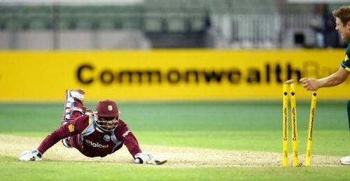 Australian James Faulkner (right) and West Indies Devon Thomas at the Melbourne Cricket Ground on February 10, 2013