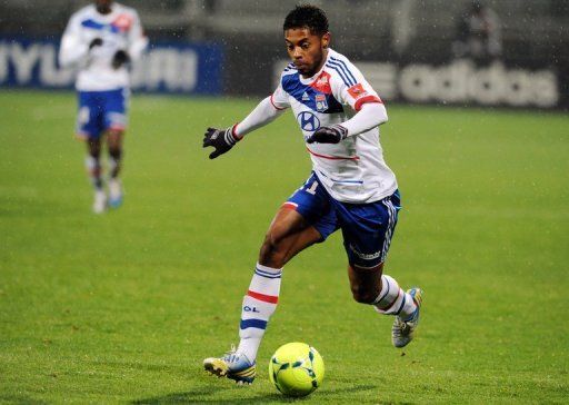 Schalke&#039;s midfielder Michel Bastos, pictured on January 18, 2013