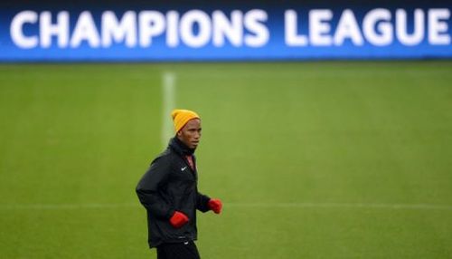 Galatasaray's Didier Drogba warms up during a training session in Gelsenkirchen on March 11, 2013