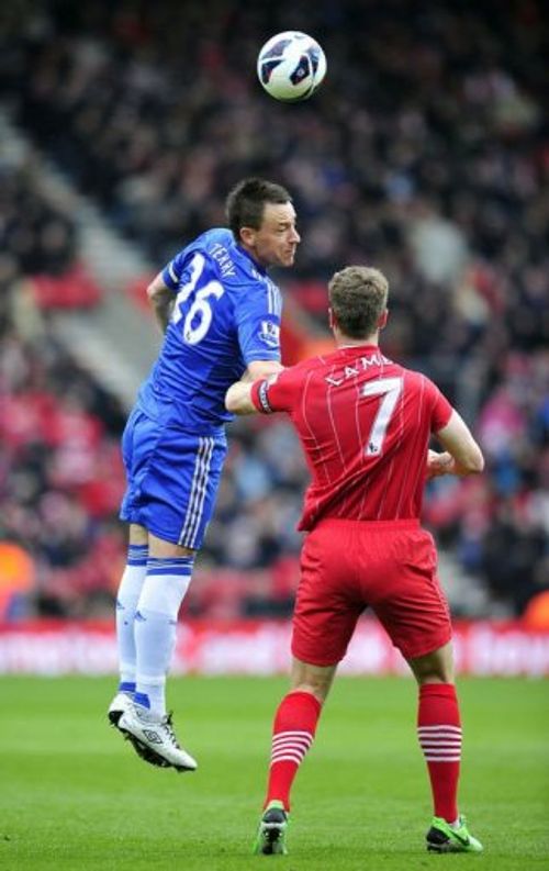 Chelsea's English defender John Terry (L) vies with Southampton's English striker Rickie Lambert (R) on March 30, 2013