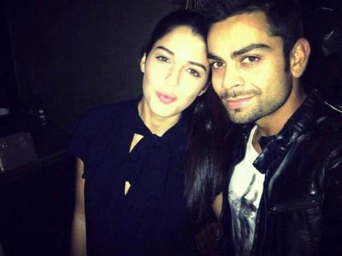 Virat kohli girlfriend model Izabelle leite