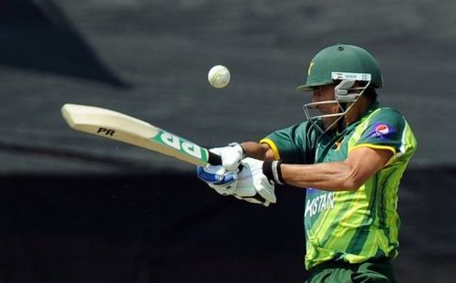 Pakistan's cricketer Younis Khan plays a  shot at Willowmoore Park on March 24, 2013