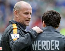 Long-serving Bremen FC coach Schaaf threatens to quit