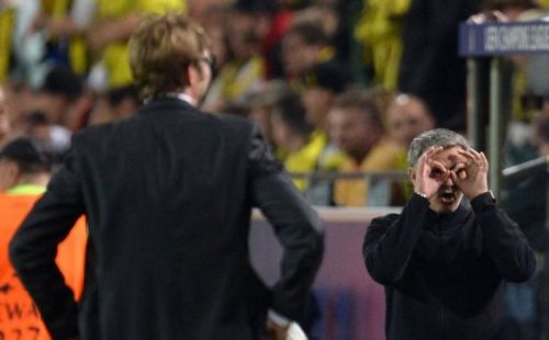 Dortmund's coach Juergen Klopp (L) looks on as Real Madrid's coach Jose Mourinho gestures on April 24, 2013 in Dortmund