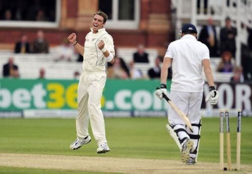 New Zealand's Tim Southee celebrates the dismissal of England's Jonathan Bairstow in London on May 18, 2013