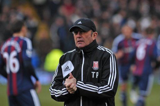 Stoke City&#039;s Welsh manager Tony Pulis, seen at Craven Cottage in London on February 23, 2013