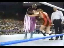 Video: Wrestling debut of Viscera