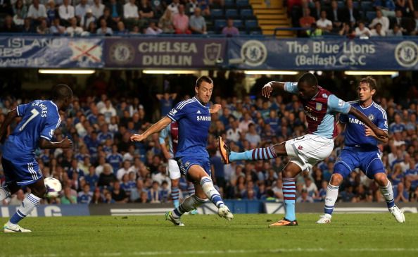 Chelsea v Aston Villa - Premier League