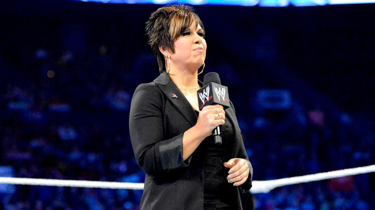 Viva La Raza- Vickie Guerrero Takes a Bow