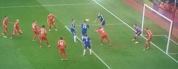 Chelsea players unmarked