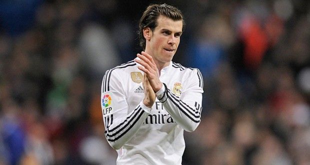 Bale with the Champions League Trophy