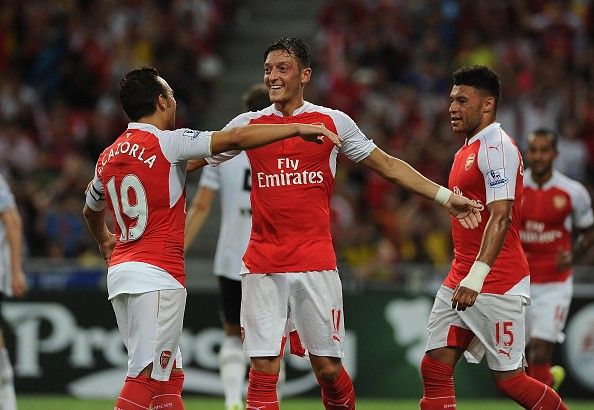 Mesut Ozil Santi Cazorla