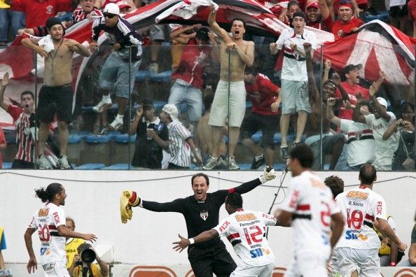 Rogerio Ceni 100th goal free kick Sao Paulo Corinthians