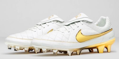 Nike Tiempo Legend Touch of Gold