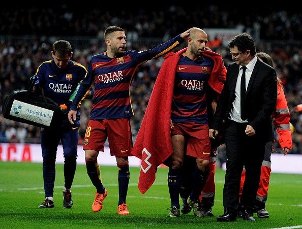 Mascherano injured