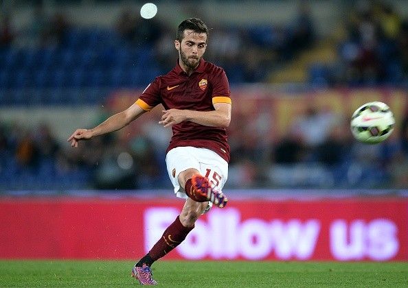 Miralem Pjanic Roma Freekick