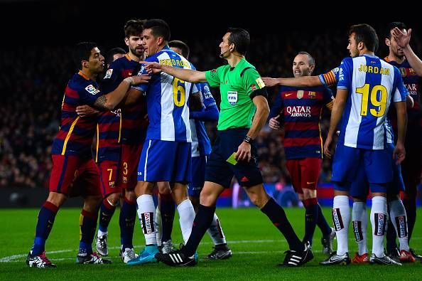 Luis Suarez Espanyol Barcelona fight